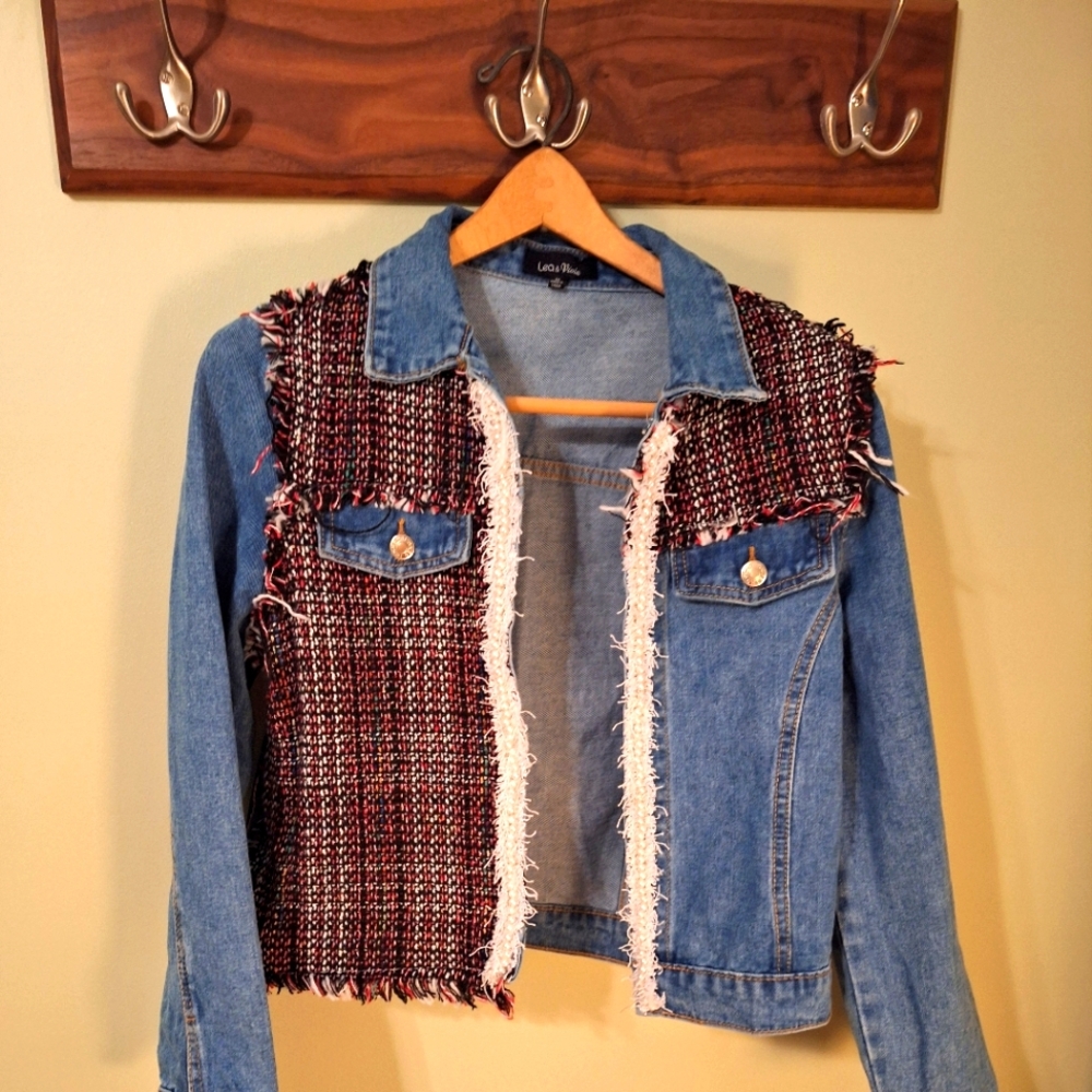 Lea & Viola Blue and Red Jean Jacket Size M